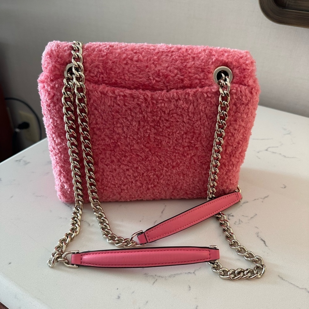 KATE SPADE NATALIA FAUX FUR SMALL FLAP CROSSBODY BRIGHT BLUSH EUC - Picture 4 of 8